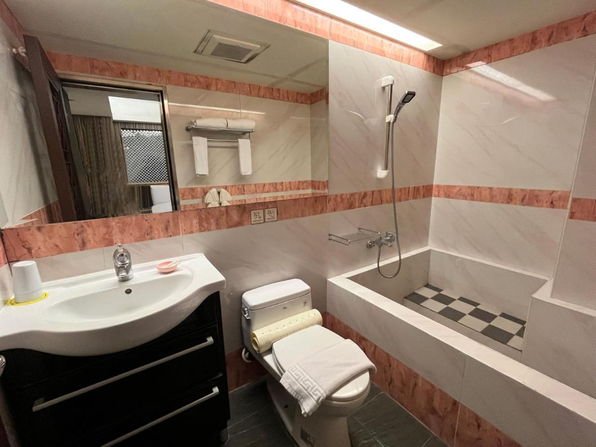 Guide Hotel Taipei Xinyi Exterior photo