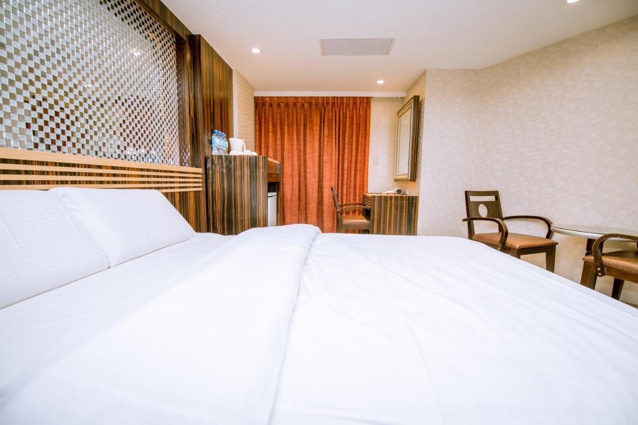 Guide Hotel Taipei Xinyi Exterior photo