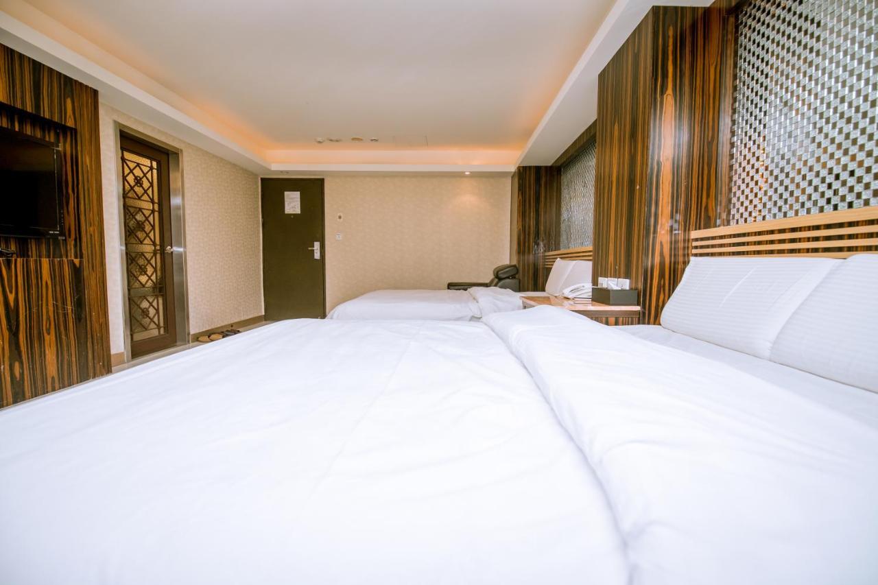 Guide Hotel Taipei Xinyi Exterior photo